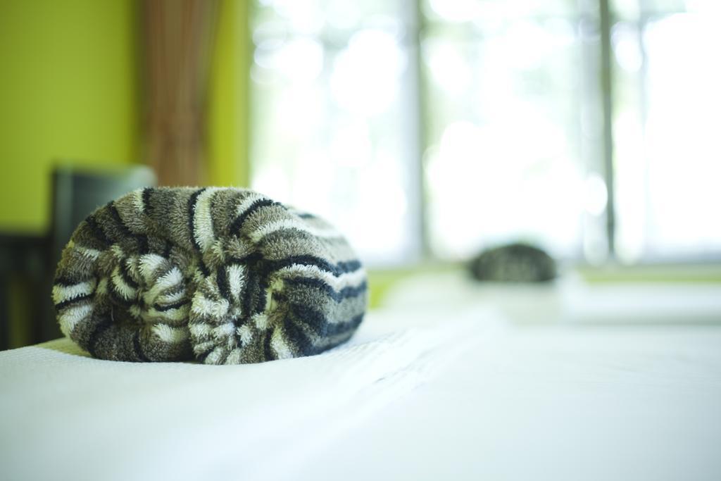 Sunshine Inn Resort Khao Lak Quarto foto